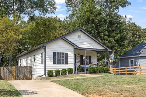 1249 Epworth Street SW Atlanta GA 30310