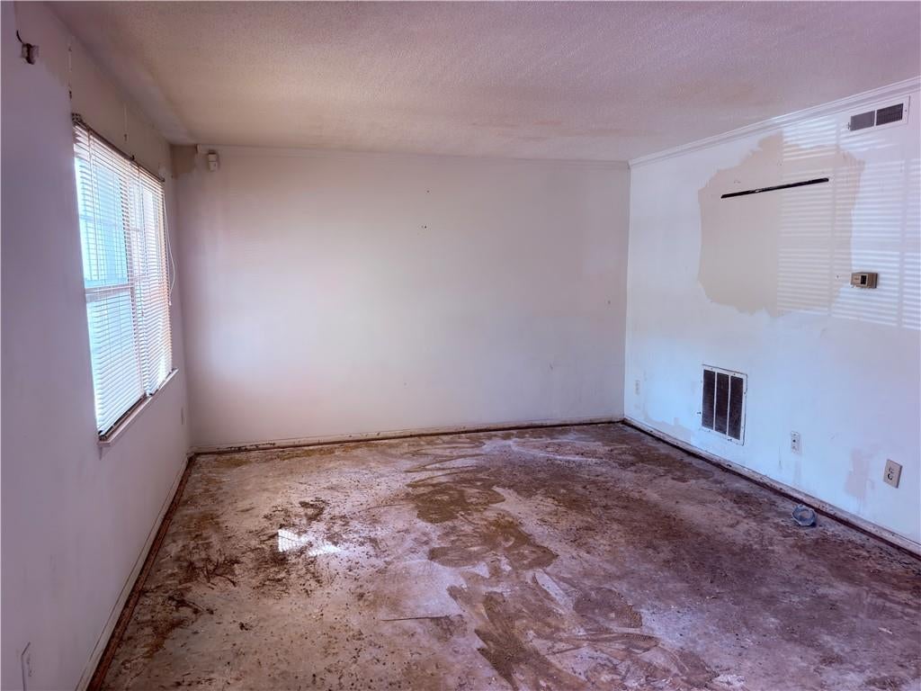 4701 Flat Shoals Road 69B
