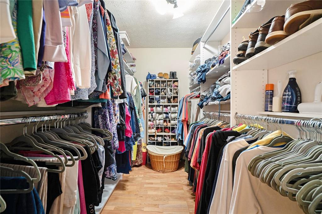 5020 Huntshire Lane, Lilburn, Georgia image 18