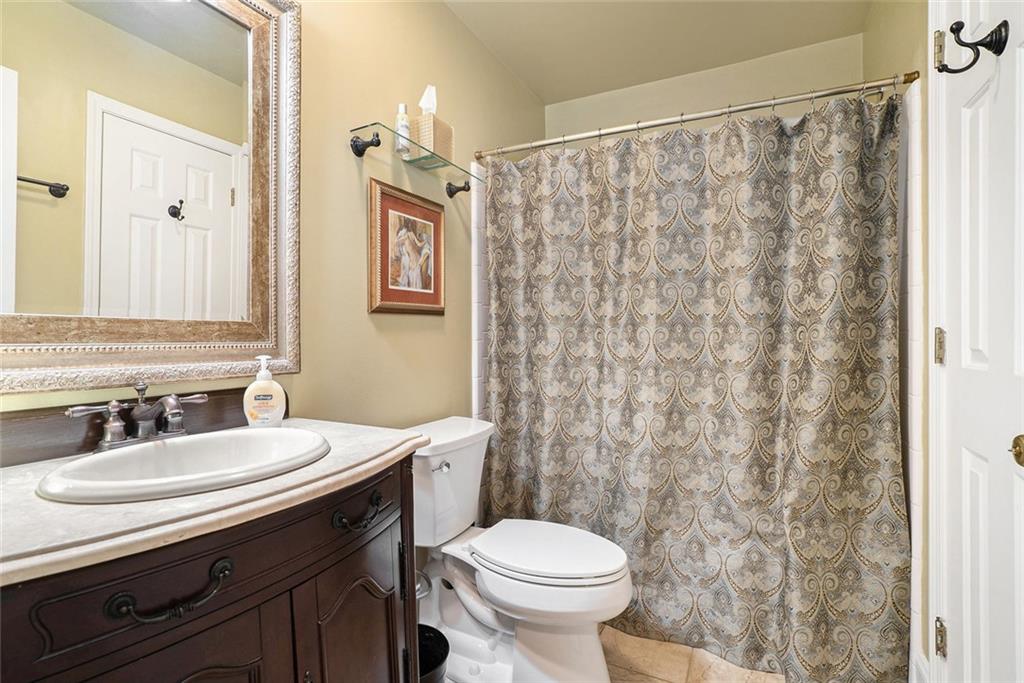 5020 Huntshire Lane, Lilburn, Georgia image 21