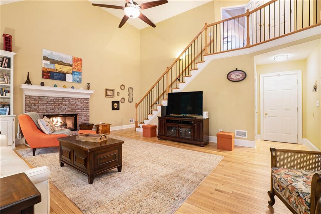 5020 Huntshire Lane, Lilburn, Georgia image 7