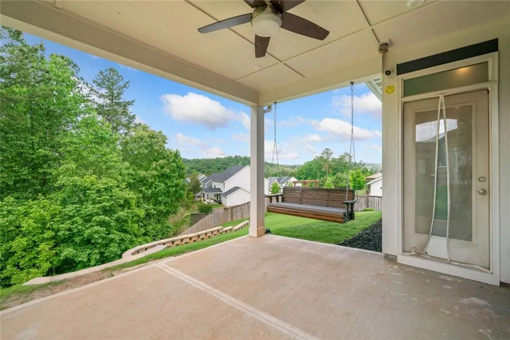 Canton, Georgia 30115, United States, 4 Bedrooms Bedrooms, ,4 BathroomsBathrooms,Residential,Active,138668