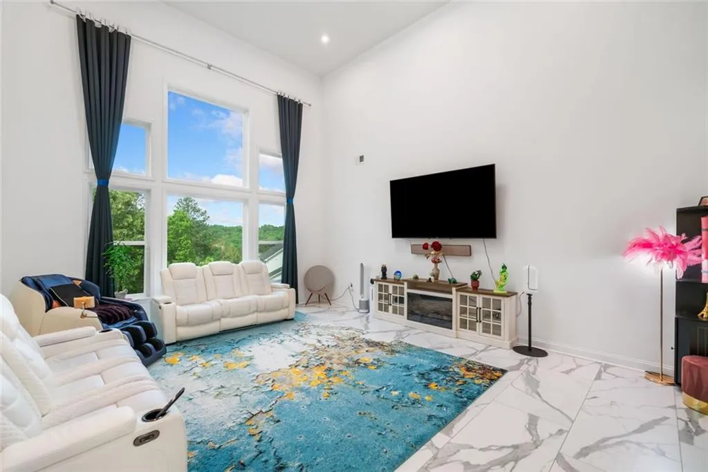 Canton, Georgia 30115, United States, 4 Bedrooms Bedrooms, ,4 BathroomsBathrooms,Residential,Active,138668