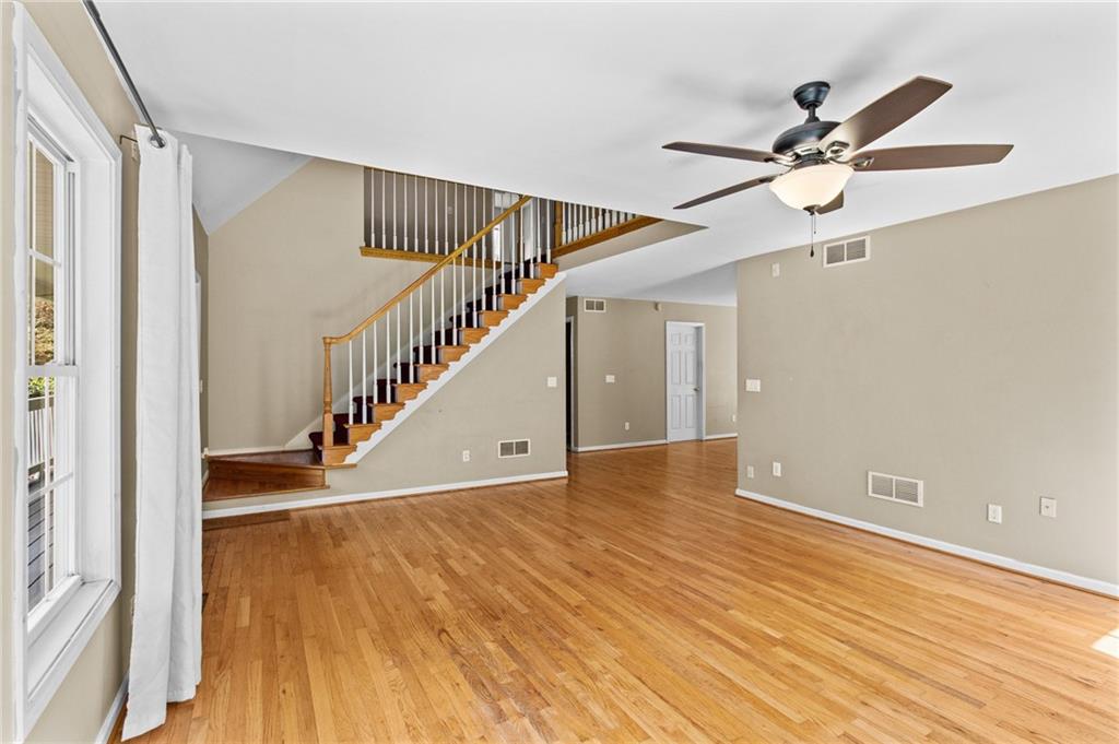 282 Turner Road NE
