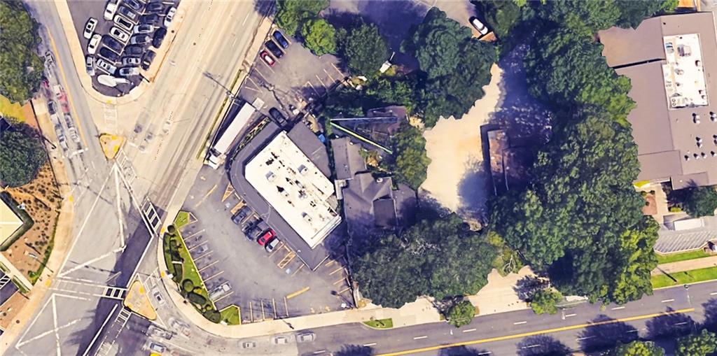 1752 Cheshire Bridge Road NE