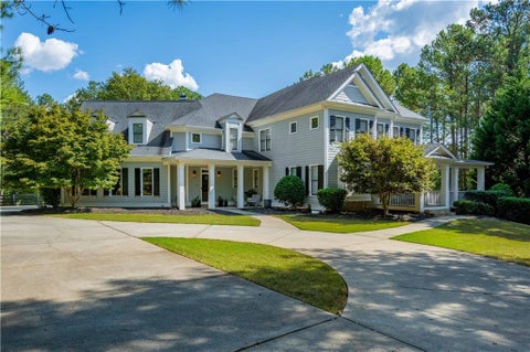 Homes For Sale - 15895 Henderson Road<br/> Alpharetta, GA 30004