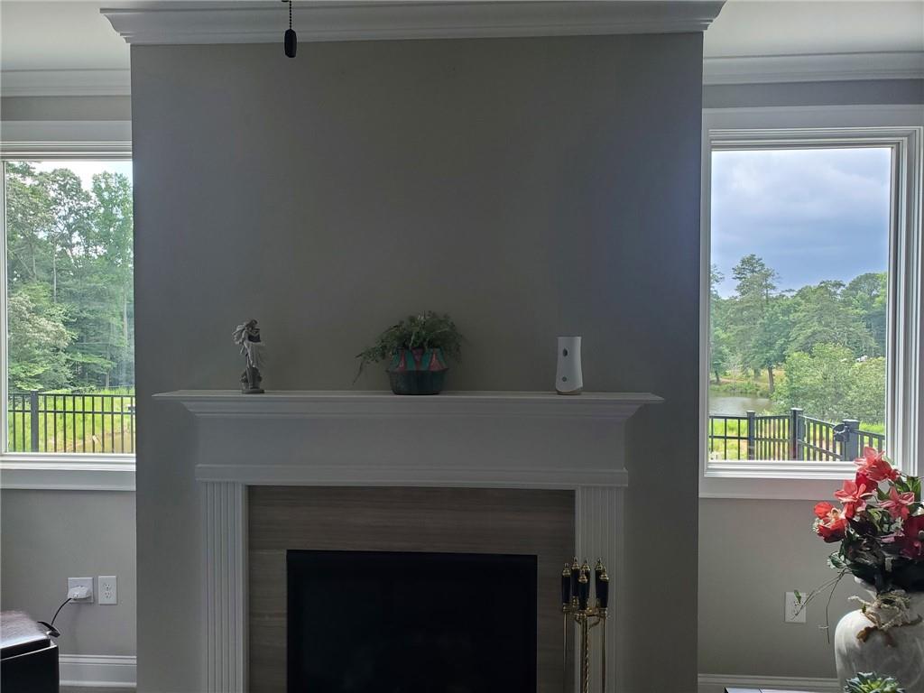 3492 Fishpond Circle