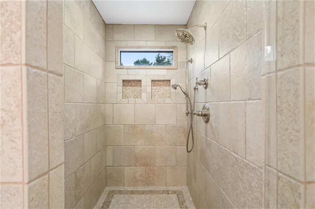 9985 High Falls Pointe, Johns Creek, Georgia image 37