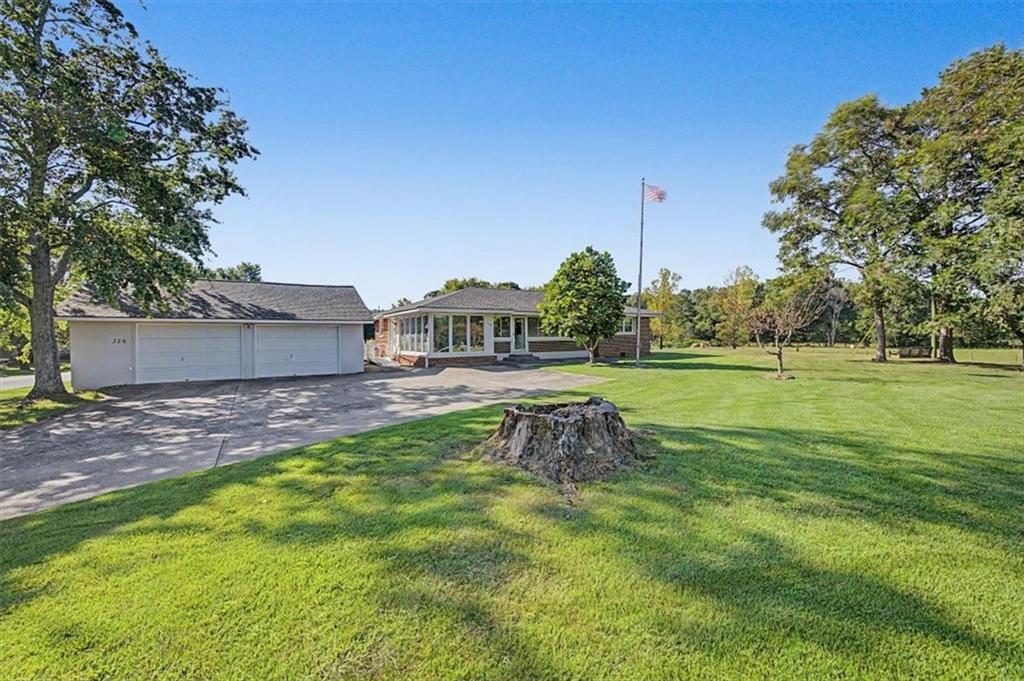 326 Old Cassville White Road