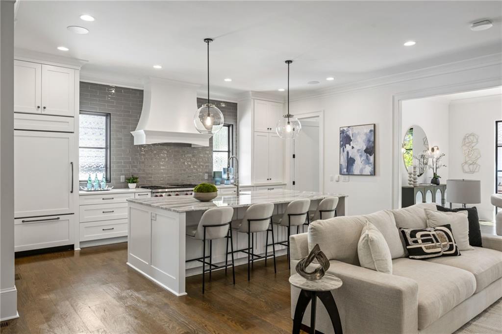 2623 Green Meadows Lane NE