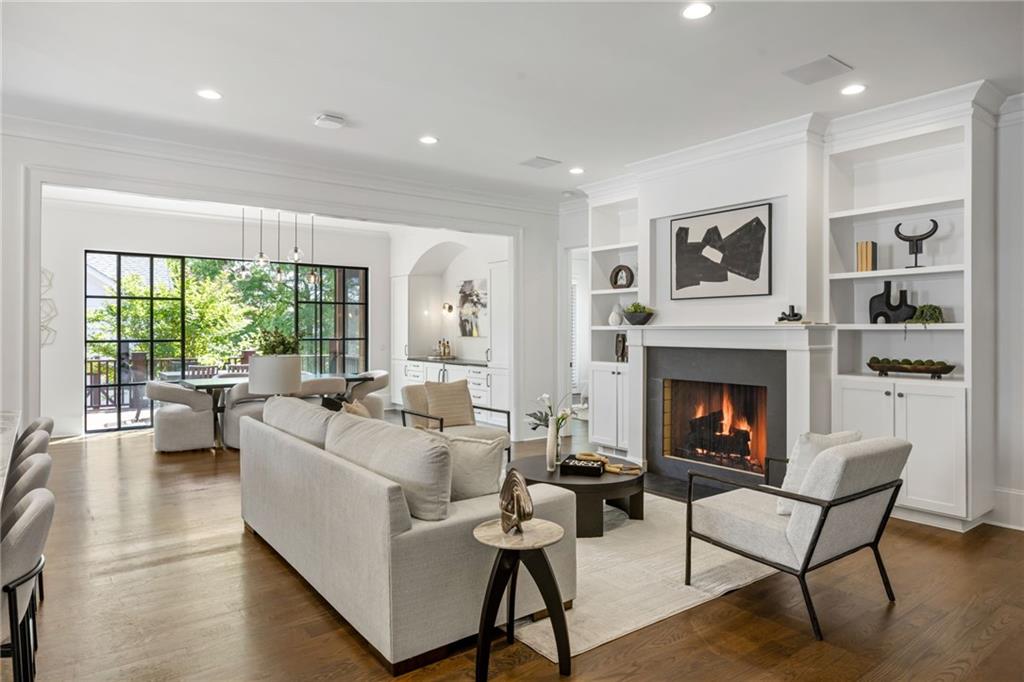 2623 Green Meadows Lane NE