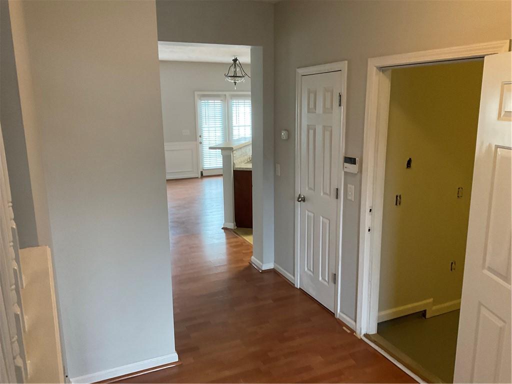 2555 Flat Shoals Road 1703