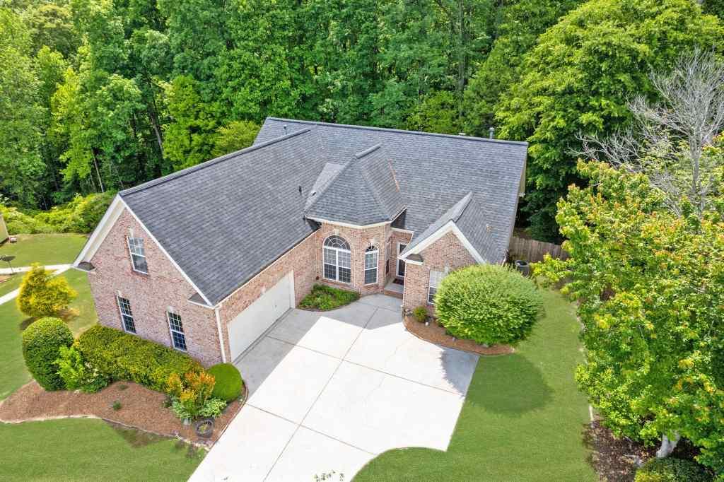 1570 Brooks Pointe Circle
