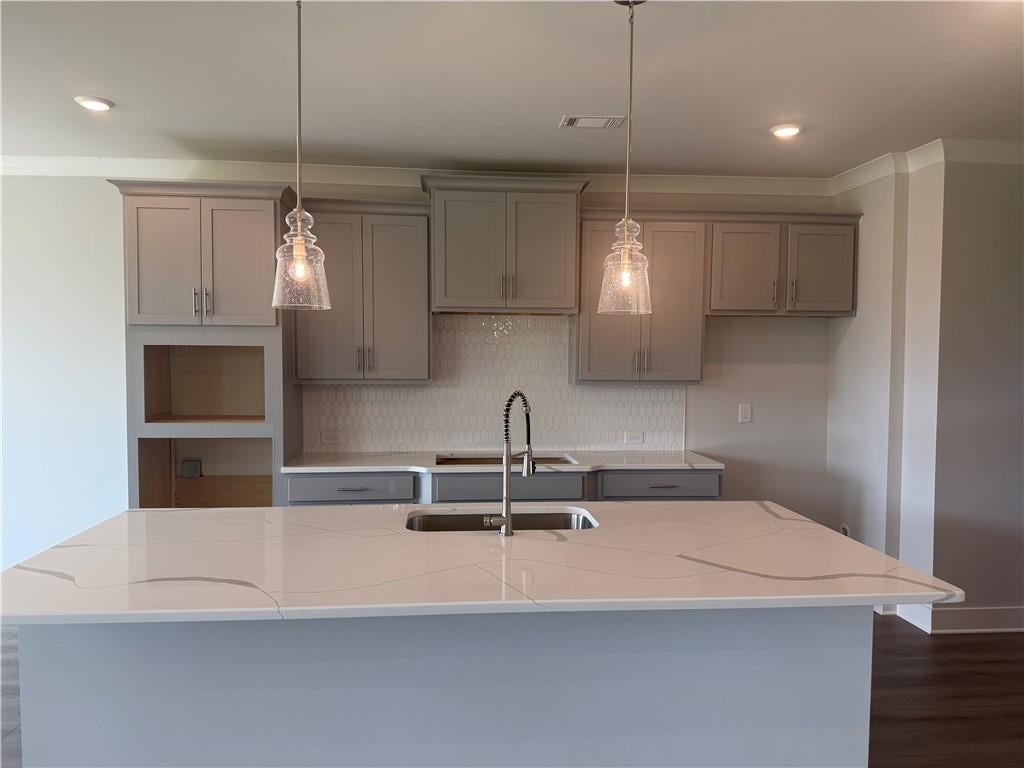 23 Piney Grove Court