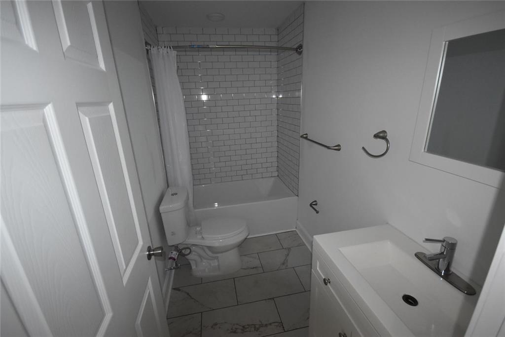 1222 E Forrest Avenue