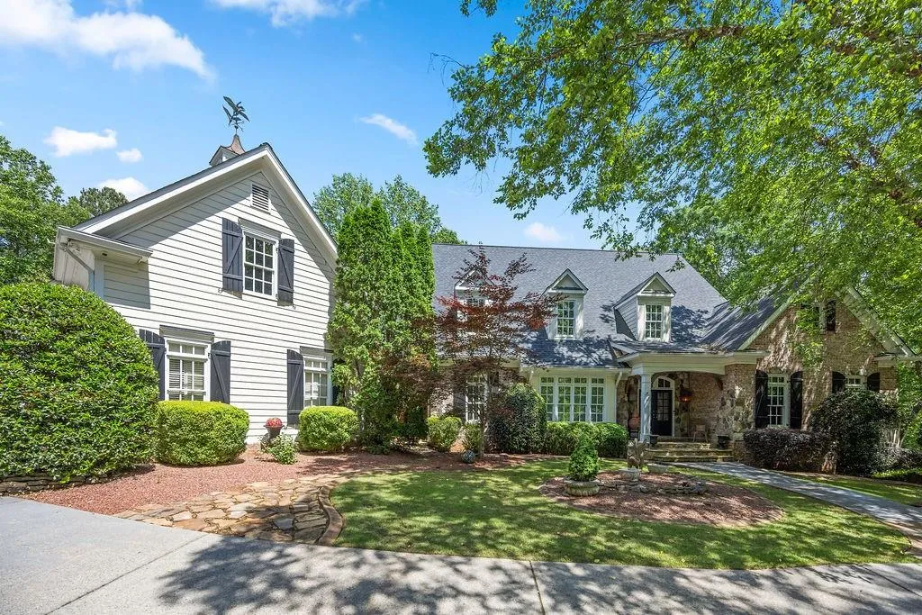 Canton, Georgia 30115, United States, 5 Bedrooms Bedrooms, ,6 BathroomsBathrooms,Residential,Active,126820