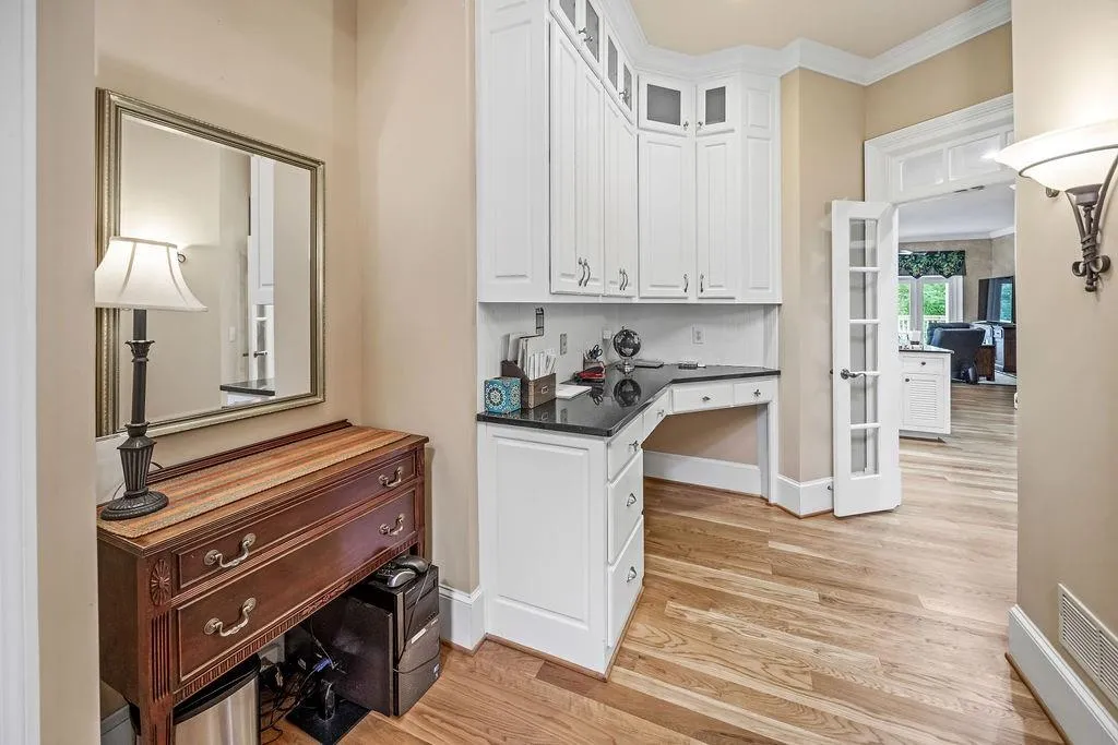 Canton, Georgia 30115, United States, 5 Bedrooms Bedrooms, ,6 BathroomsBathrooms,Residential,Active,126820