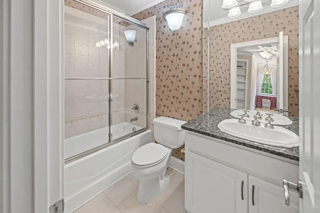 Canton, Georgia 30115, United States, 5 Bedrooms Bedrooms, ,6 BathroomsBathrooms,Residential,Active,126820