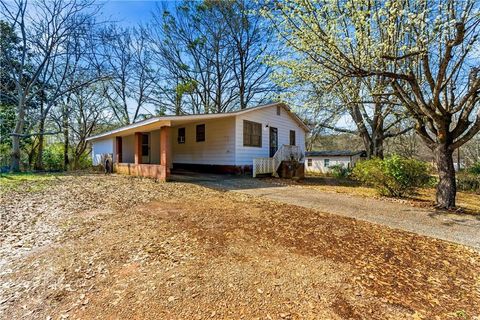 33 Head Street Mcdonough GA 30253