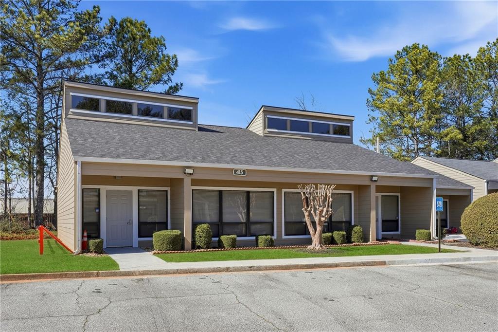 415 W Pike Street 415-421