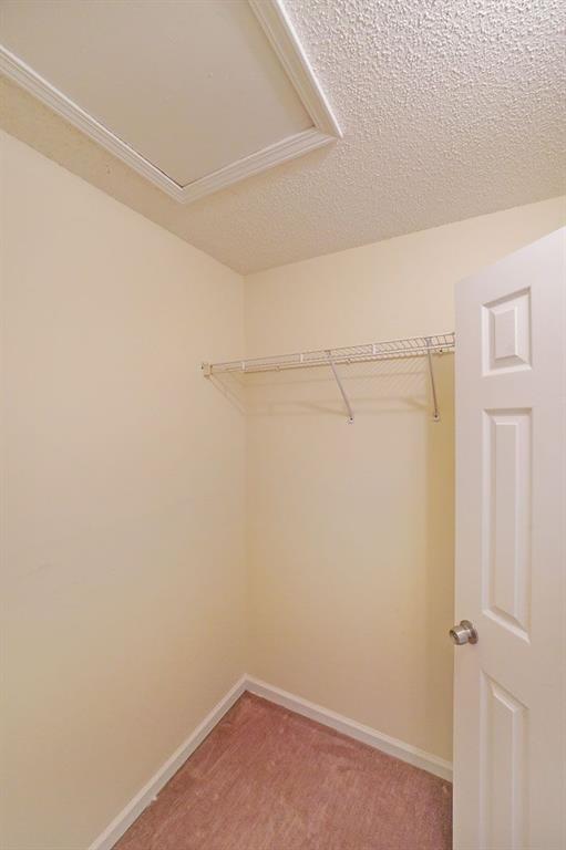 Northlake Manor - Residential