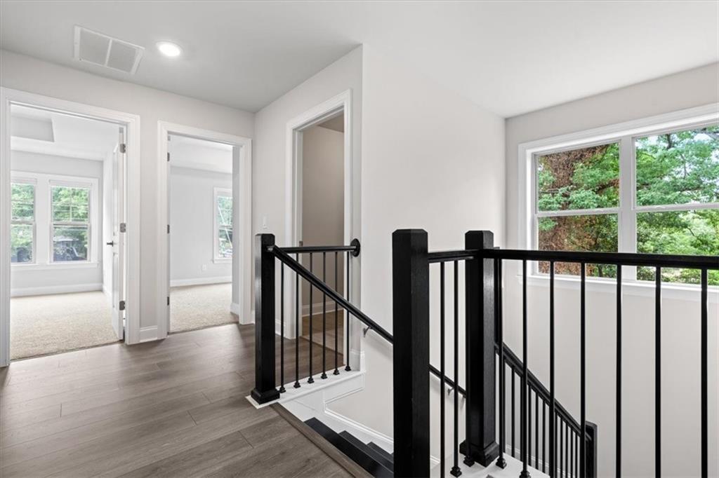 2560 Clairebrooke Bend, Atlanta, Georgia image 17