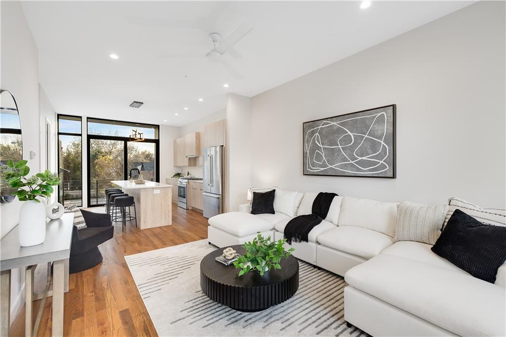 105 Georgia Avenue SE 1