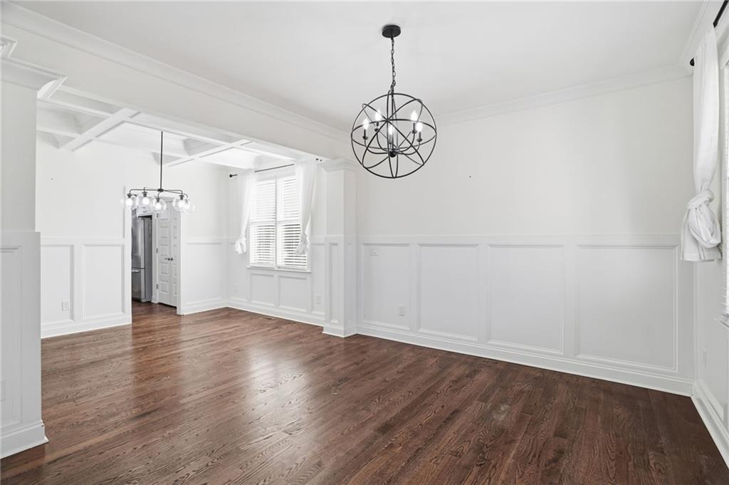 210 S Howard Street SE