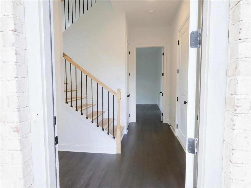 101 Adair Walk