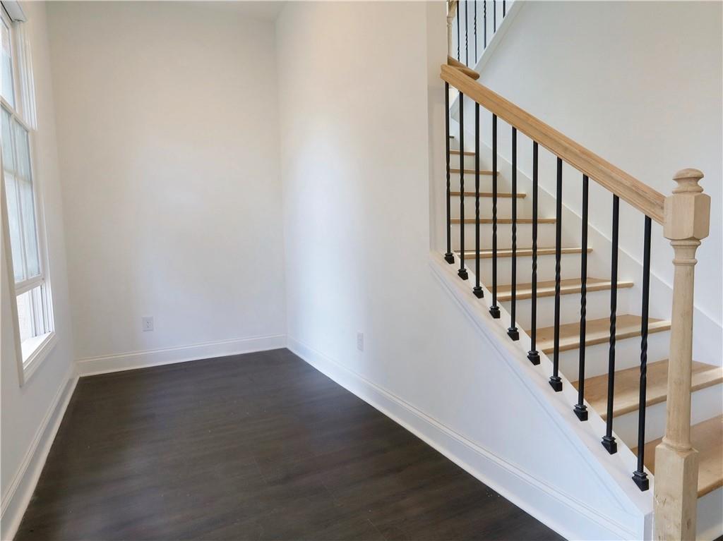 101 Adair Walk