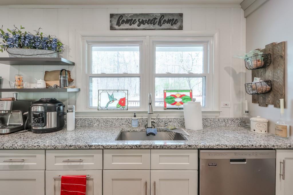 308 White Road, White, Georgia image 7