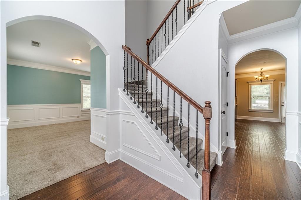 1022 Nestling Drive