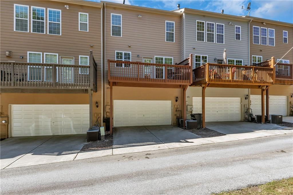 2167 Weldonberry Drive NE