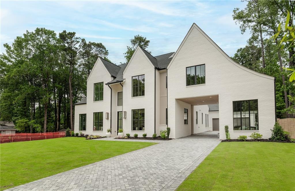205 Pebble Trail