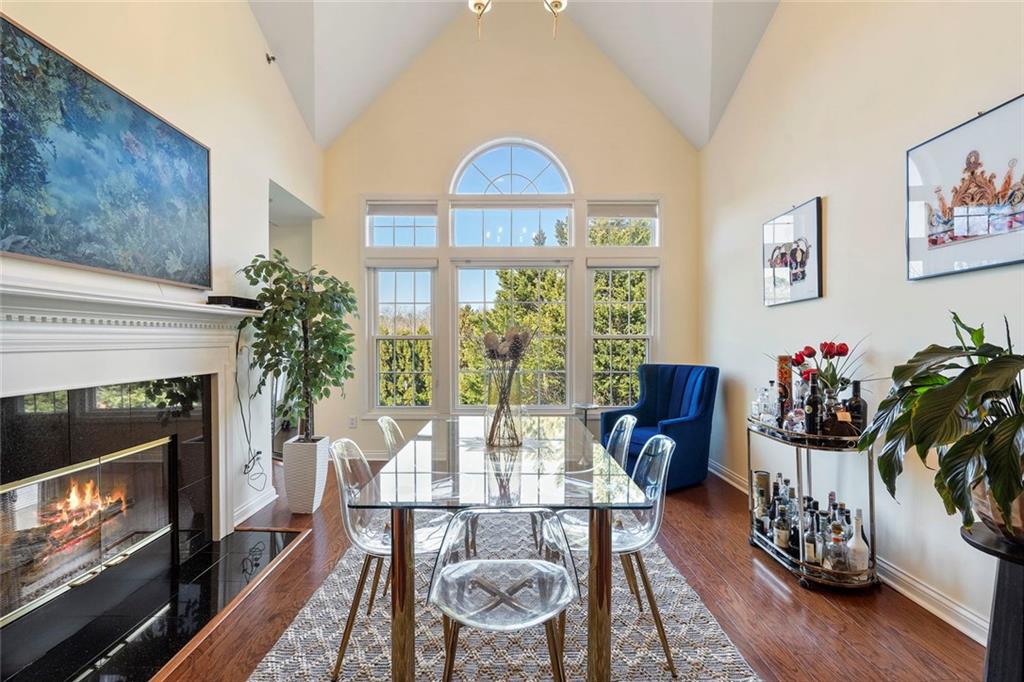 3636 Habersham Road NW 2404