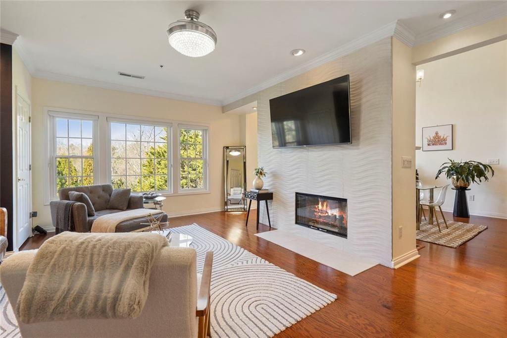 3636 Habersham Road NW 2404