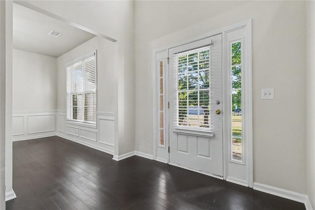 1530 Dawn Valley Trail