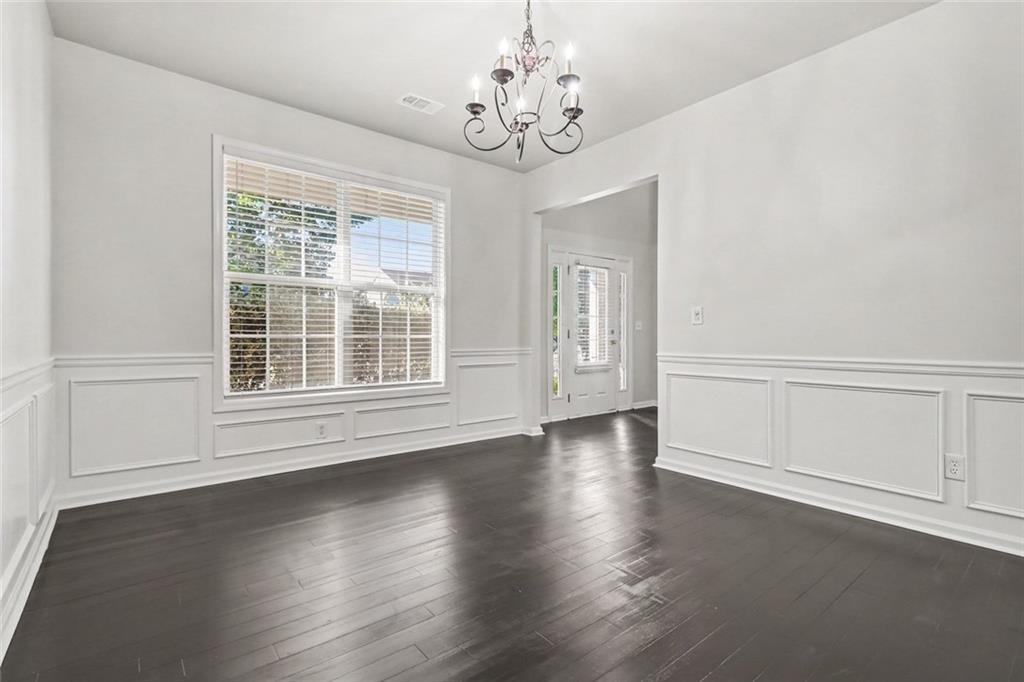 1530 Dawn Valley Trail