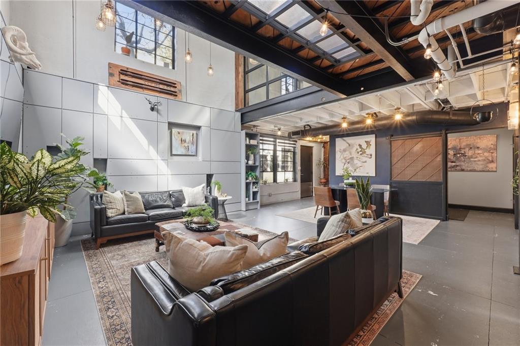 830 Dekalb Avenue NE 11