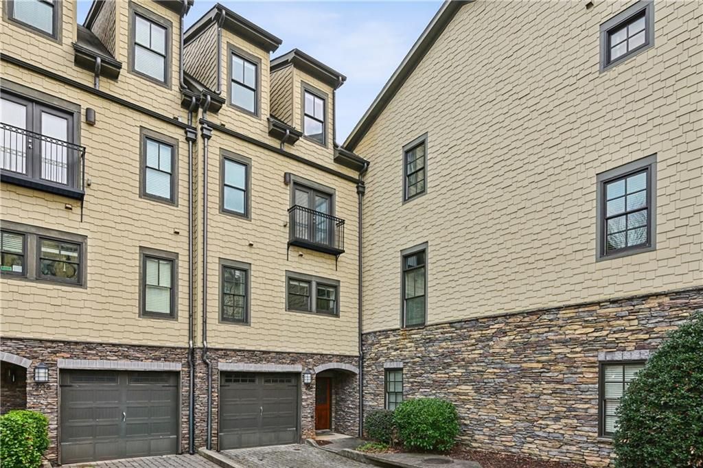 Photo of 255 Southerland Terrace #204, Atlanta, GA 30307 (MLS # 7702672)