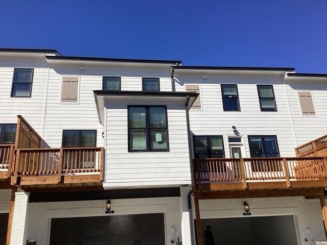 621 Silva Street 124