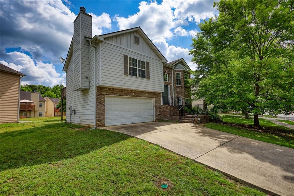 2000 Redwood Trace, Ellenwood, Georgia image 3