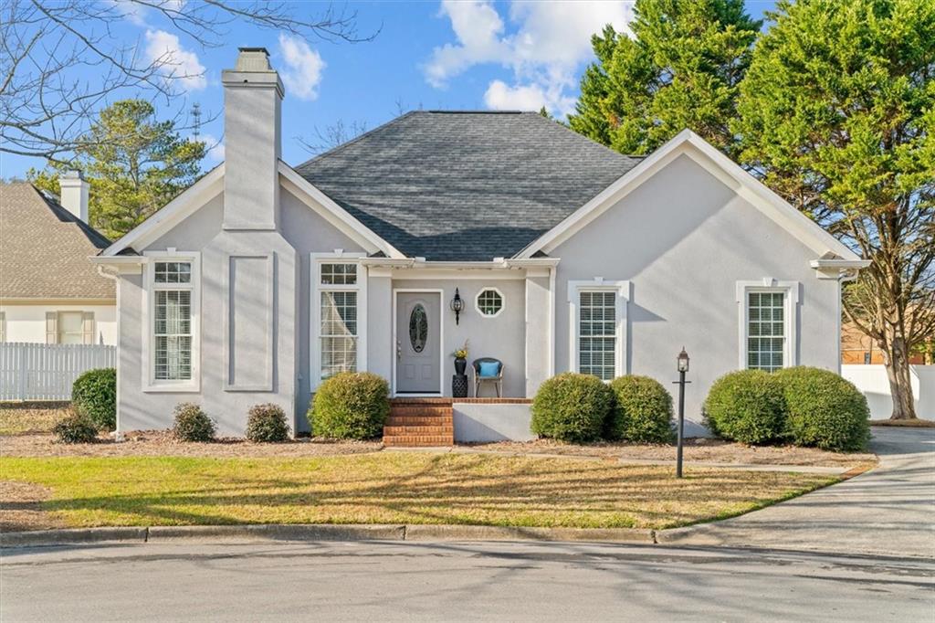 1908 FAIRFIELD Drive