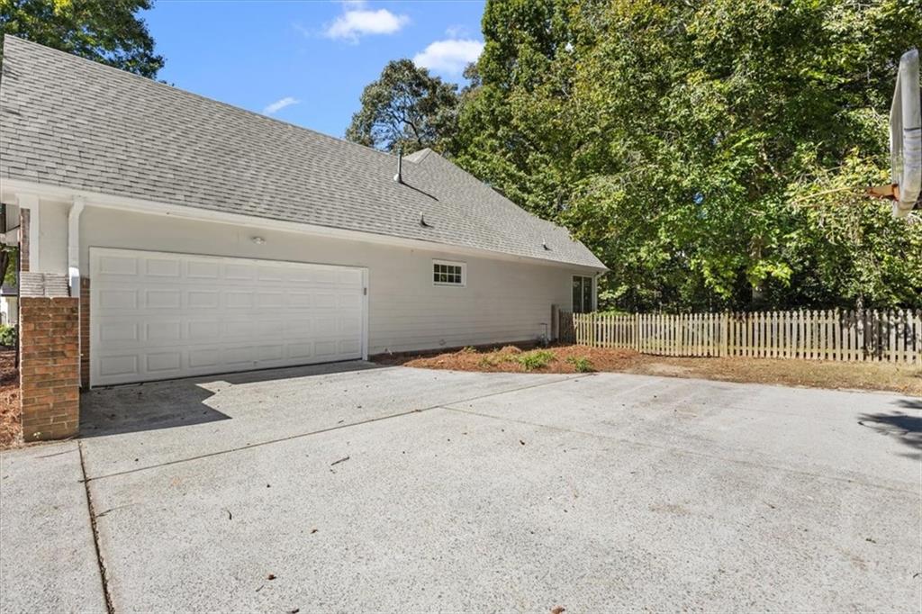 3382 Fielders Point