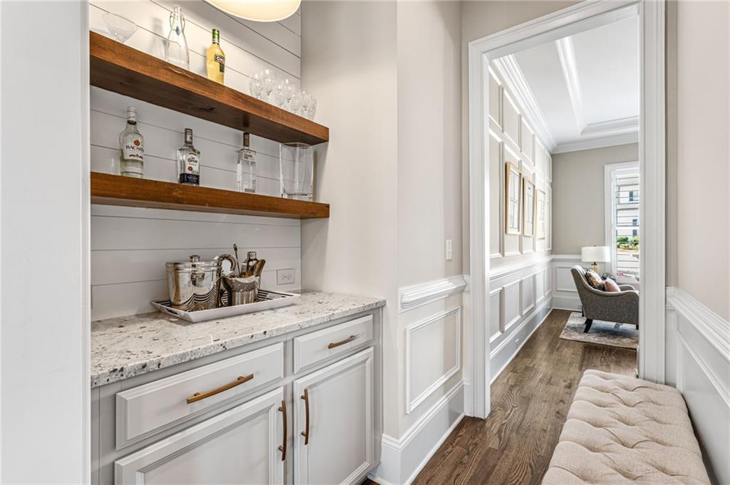 Ellis - Residential Lease