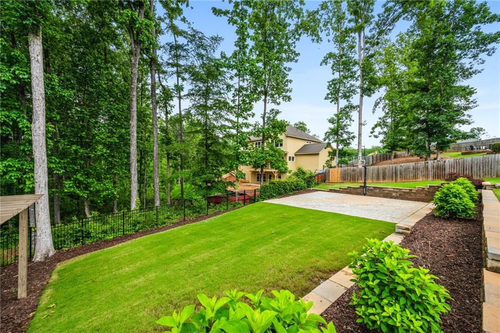 Ellis - Residential Lease