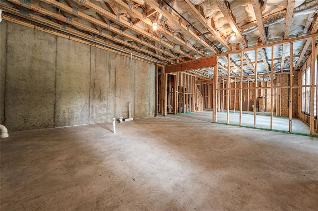 Ellis - Residential Lease