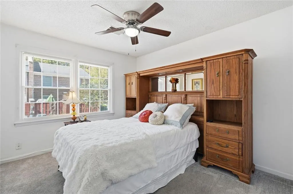 Decatur, Georgia 30032, United States, 3 Bedrooms Bedrooms, ,3 BathroomsBathrooms,Residential,Active,229612