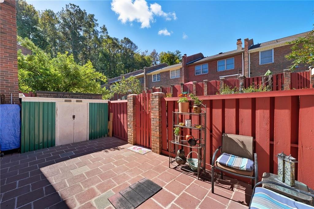 YORK PLACE - Residential