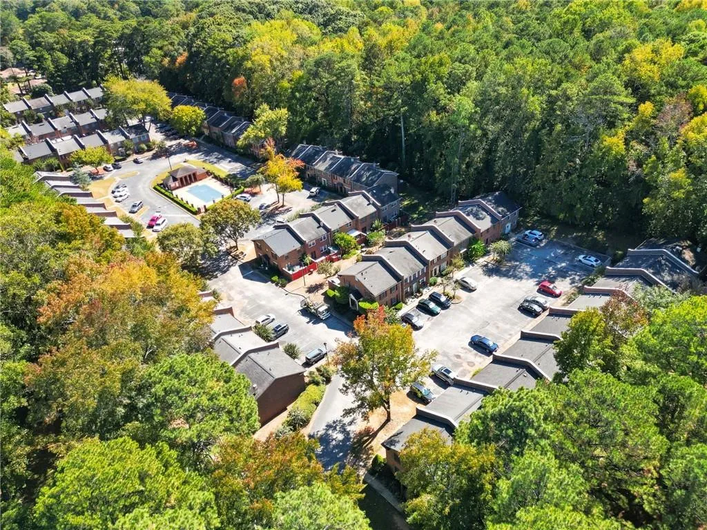 Decatur, Georgia 30032, United States, 3 Bedrooms Bedrooms, ,3 BathroomsBathrooms,Residential,Active,229612